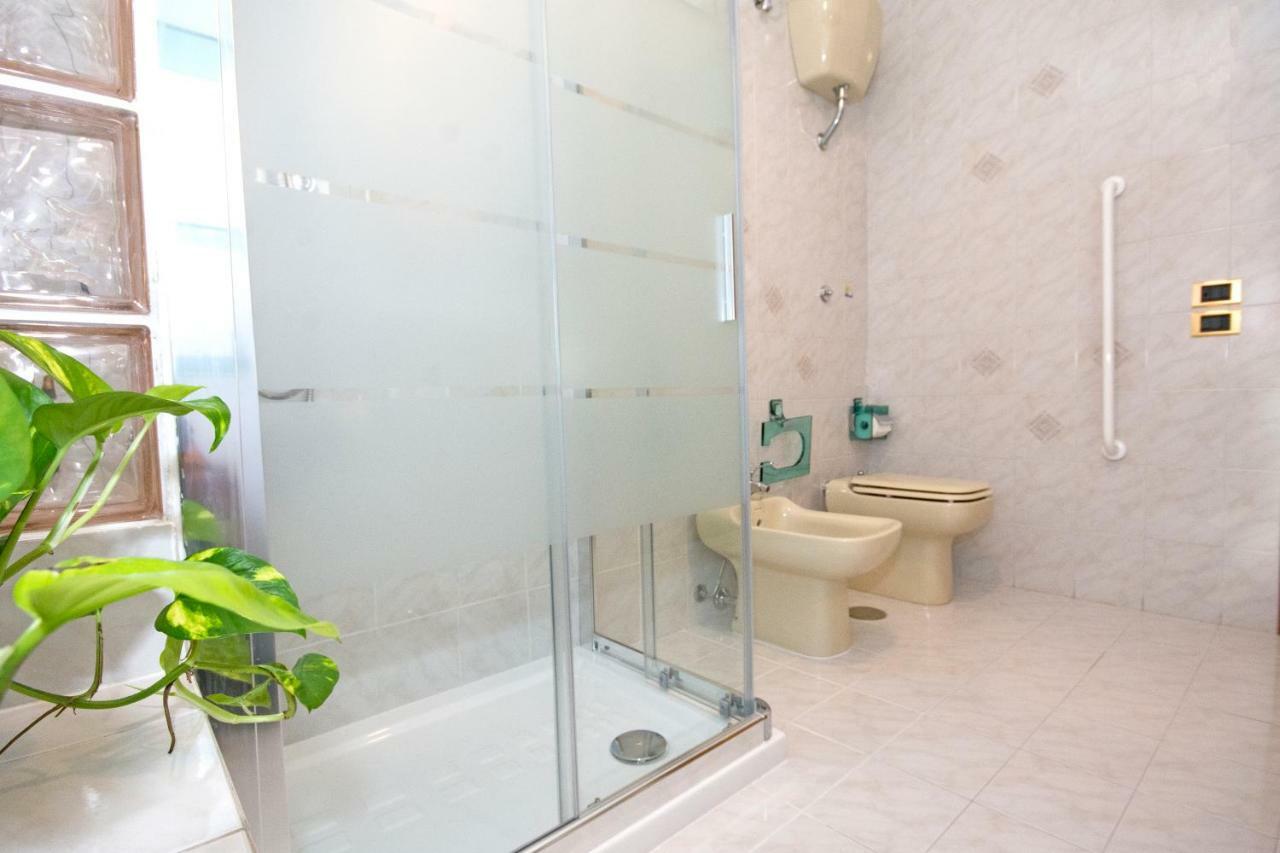 Apartamento Casa Fedora Lecce Exterior foto