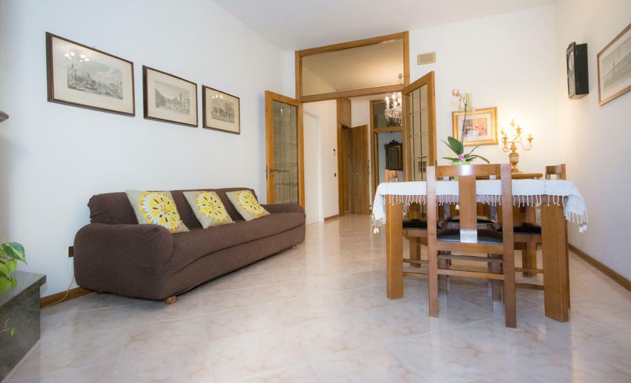 Apartamento Casa Fedora Lecce Exterior foto